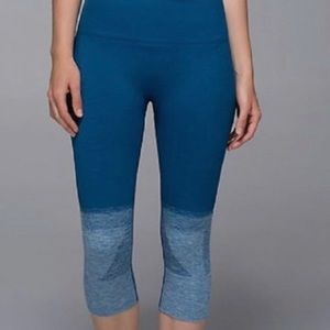 Lululemon cropped athletic pants